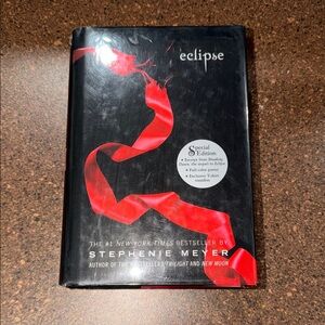 Eclipse by Stephenie Meyer - Black & Red Hardcover Special Edition